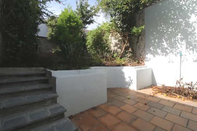 Huis te huur in Uccle – 1/2