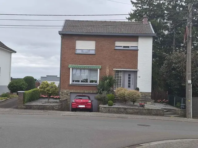 Huis te koop in Lontzen – 1/10