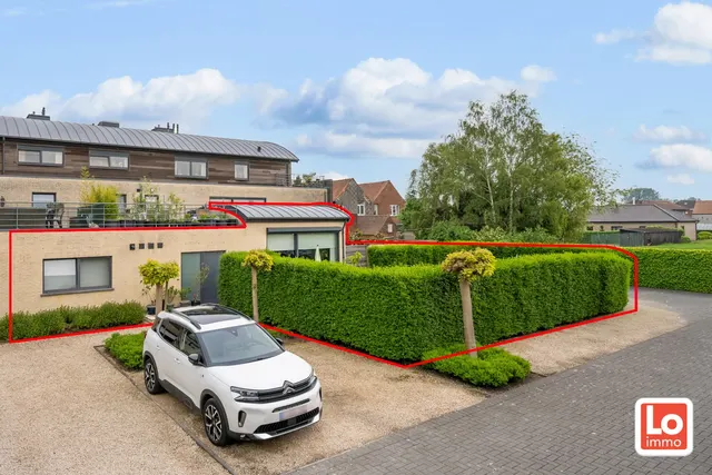 Appartement te koop in Lochristi – 1/10