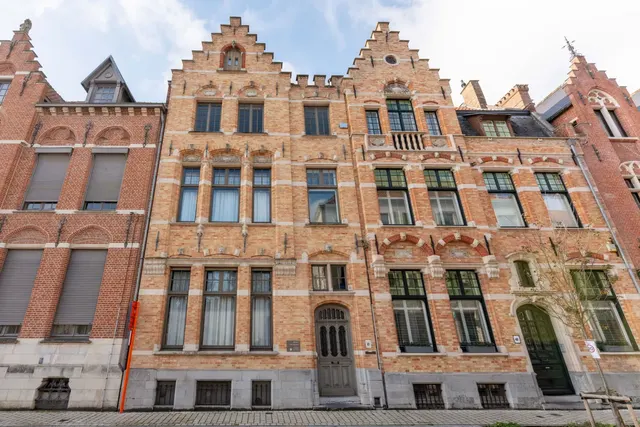 Herenhuis te koop in Brugge – 1/10