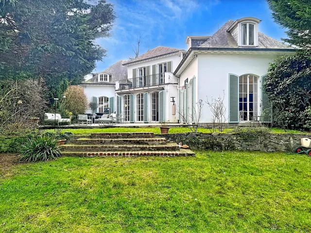 Huis te koop in Ixelles – 1/10