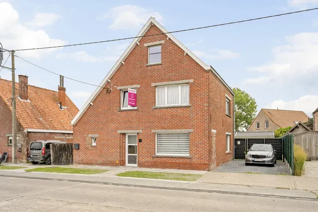 Huis te koop in Kortemark – 1/10