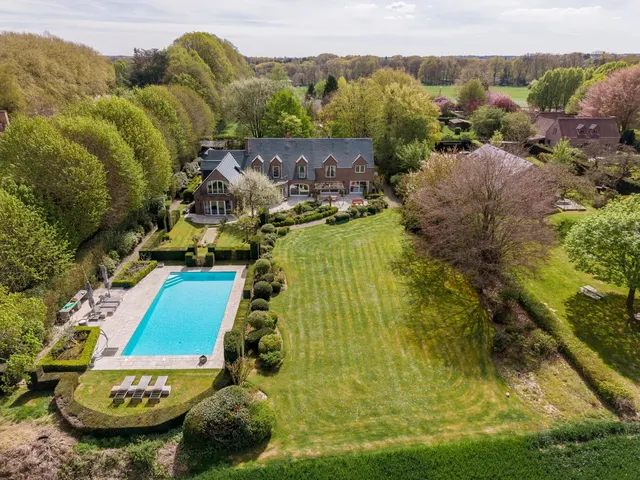 Huis te koop in Lasne – 1/10