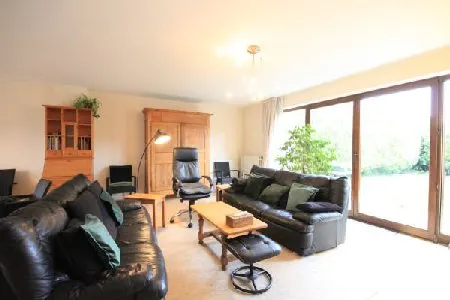 Huis te koop in Waterloo – 1/10