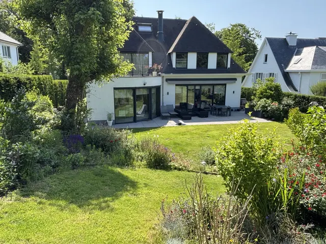 House for sale in Uccle – 1/10
