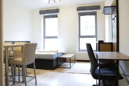Studio te huur in Louvain-la-Neuve – 1/5
