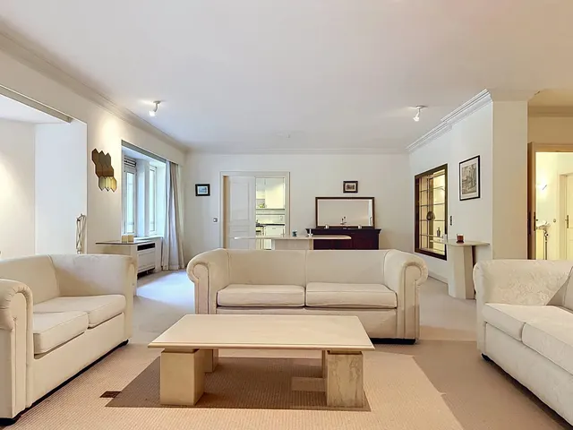 Appartement te huur in Bruxelles – 1/10