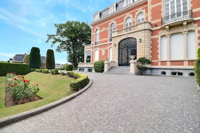 Huis te huur in Woluwe-Saint-Pierre – 1/10