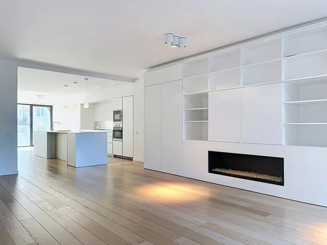 Appartement te huur in Woluwe-Saint-Pierre – 1/10