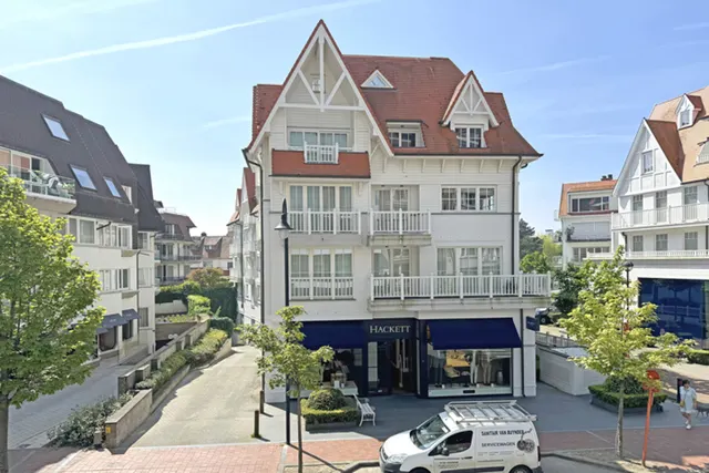 Gesloten garagebox te koop in Knokke-Heist – 1/4