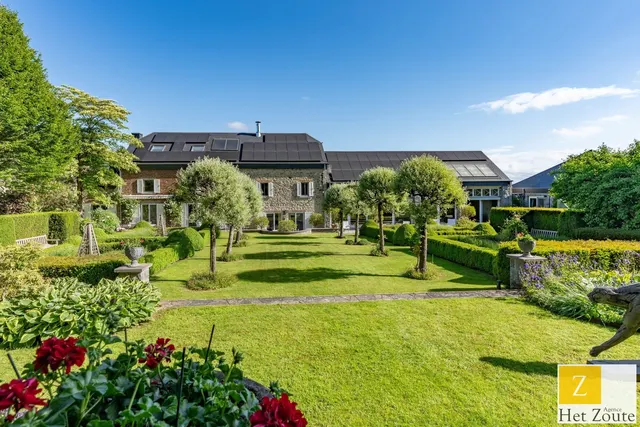 Huis à vendre à Beauraing – 1/10