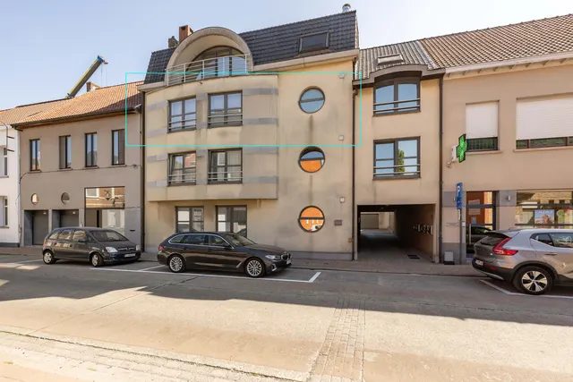 Appartement te koop in Meulebeke – 1/10