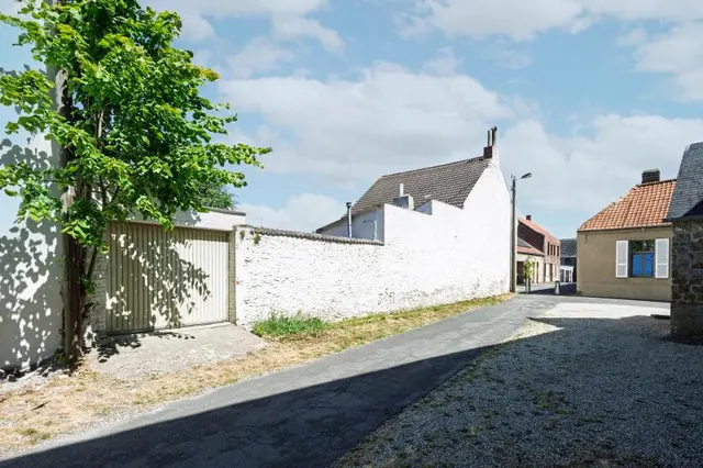 Huis te koop in Pommeroeul – 1/10