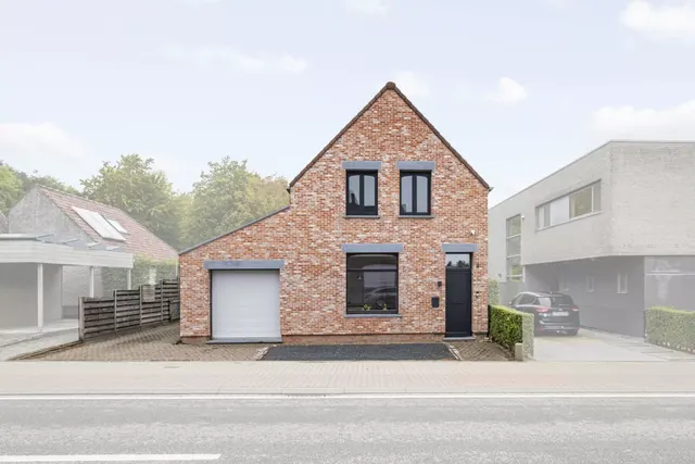 Huis à vendre à Oostkamp – 1/10