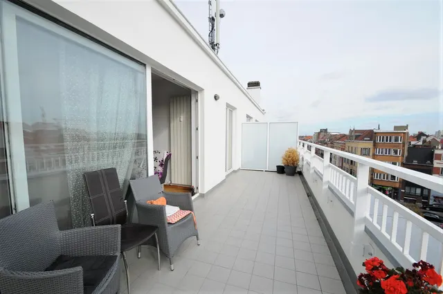 Appartement te koop in Schaerbeek – 1/7