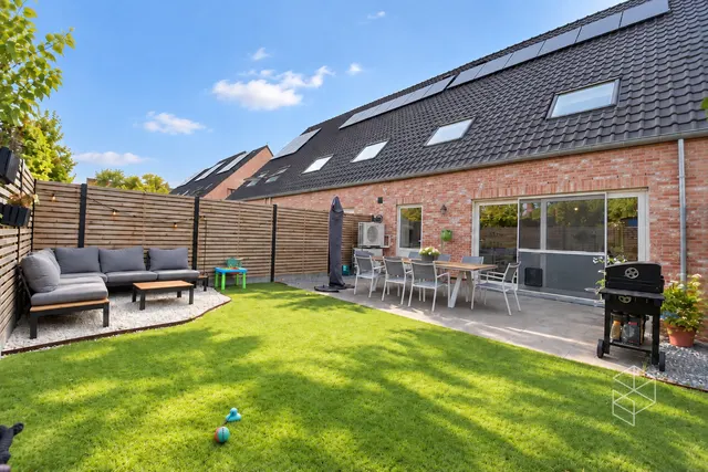 Woning te koop in Oedelem – 1/10