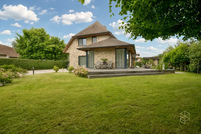 Villa à vendre à Jabbeke – 1/10