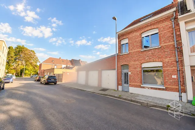 Woning à vendre à Assebroek – 1/10