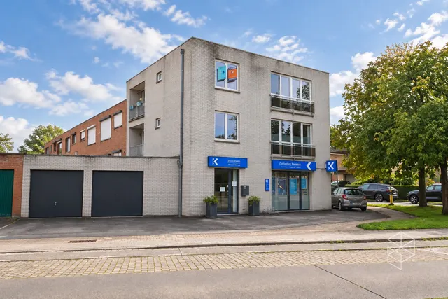 Appartement te koop in Assebroek – 1/9