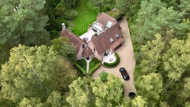 Villa te koop in Schilde – 1/10