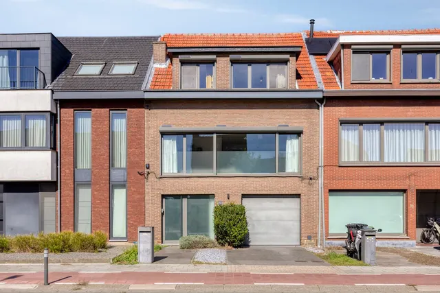 Huis te koop in Boechout – 1/10