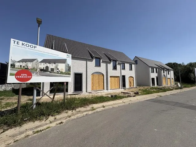 Huis à vendre à Assebroek – 1/10