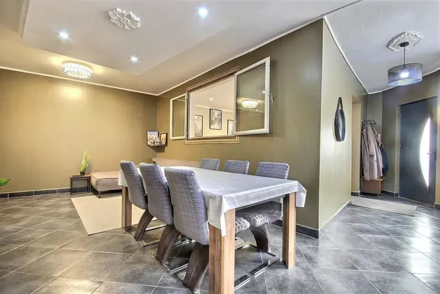 Maison à vendre à Mouscron – 1/10