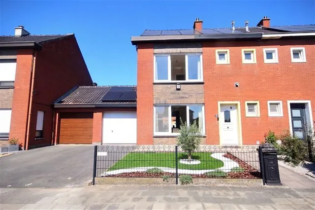 Maison à vendre à Luingne – 1/9