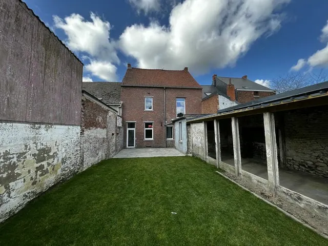 Maison à louer à Soignies – 1/8