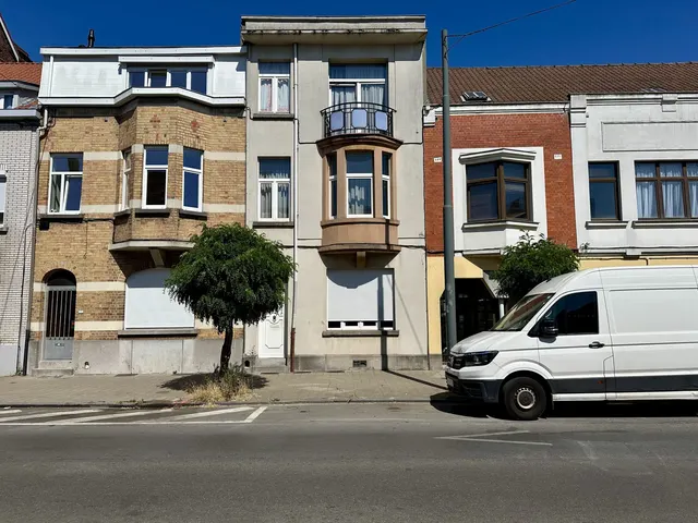 Huis te koop in Anderlecht – 1/10