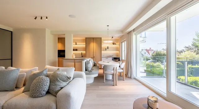Appartement te koop in Knokke Zoute – 1/10