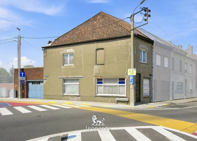 Huis te koop in Harelbeke – 1/9