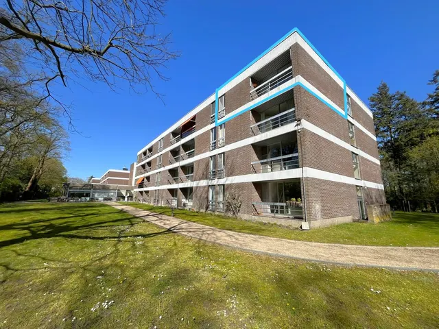 Huis te koop in Assebroek – 1/10
