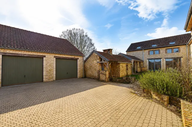 Hoeve te koop in Jodoigne – 1/10