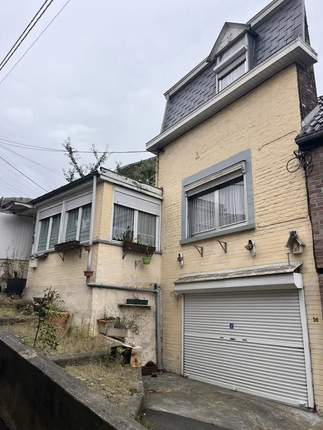 Maison d'habitation unifamiliale te koop in Jupille – 1/9