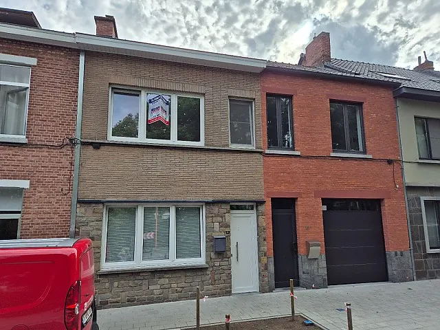 Tussenwoning te huur in Hasselt – 1/30