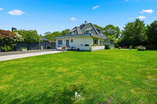 Huis te koop in Moen – 1/10