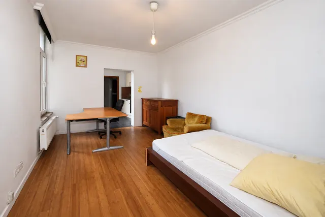 Studio te koop in Saint-Josse-ten-Noode – 1/10