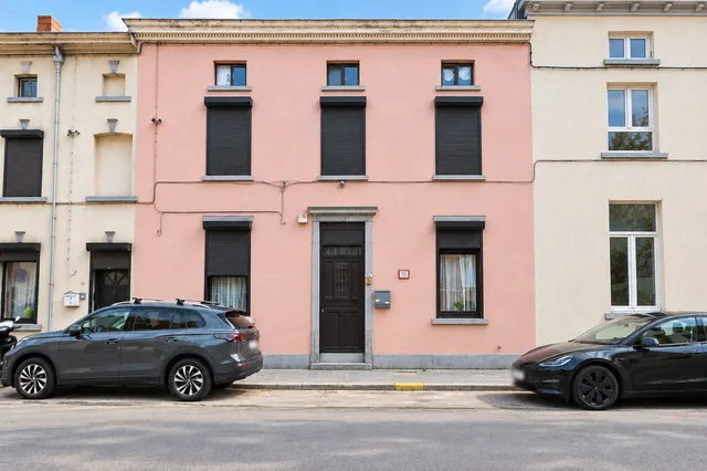 Maison à vendre à Charleroi-Marchienne-au-Pont – 1/10