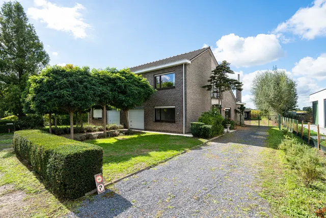 Huis te koop in Sleidinge – 1/10