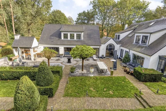 Villa for sale in Schilde – 1/10