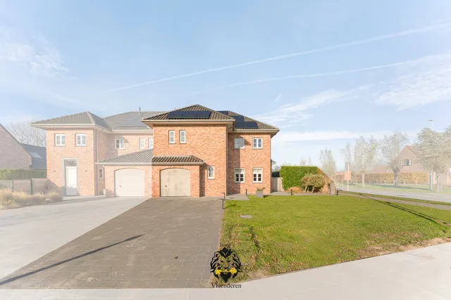 Huis te koop in Lissewege – 1/10