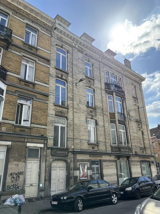 Appartement à louer à Ixelles – 1/10
