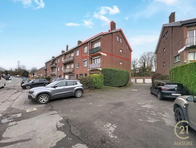 Appartement te koop in Clabecq – 1/10