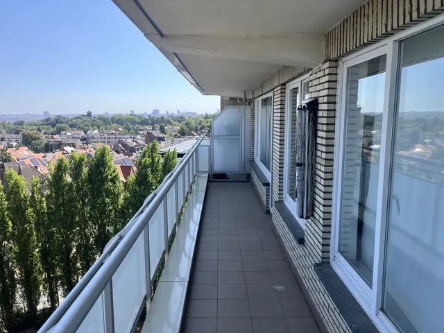 Appartement te koop in Laeken – 1/10