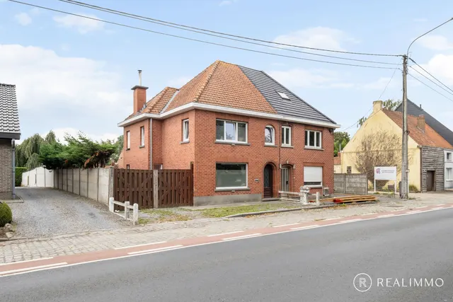 Huis à vendre à Waregem – 1/10