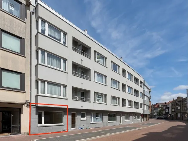 Appartement te koop in Oostende – 1/8