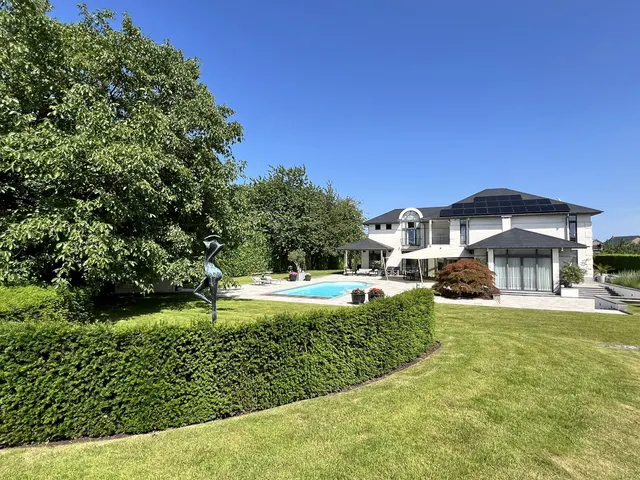 Huis te koop in Waterloo – 1/10