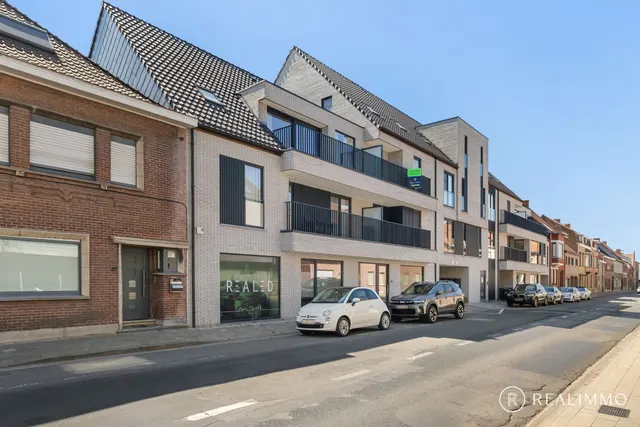 Appartement te koop in Waregem – 1/10