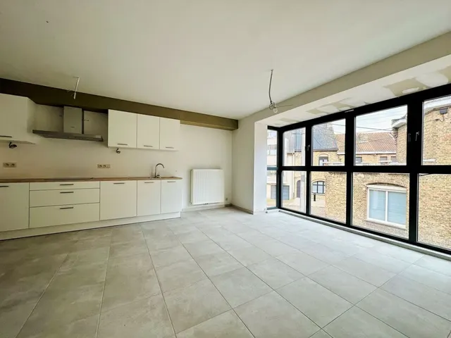 Appartement te koop in Diksmuide – 1/8